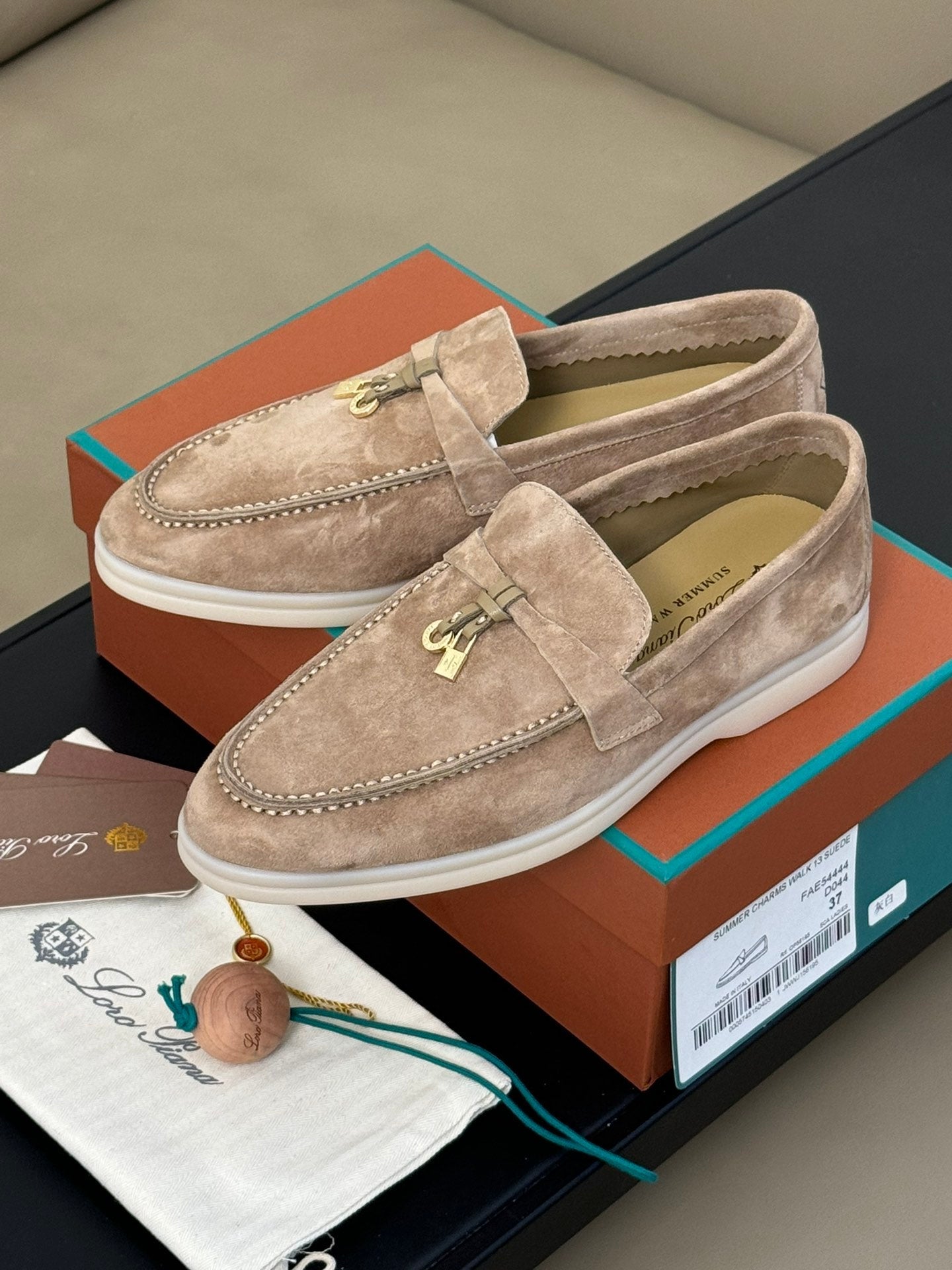 summer charm walk loafer taupe suede