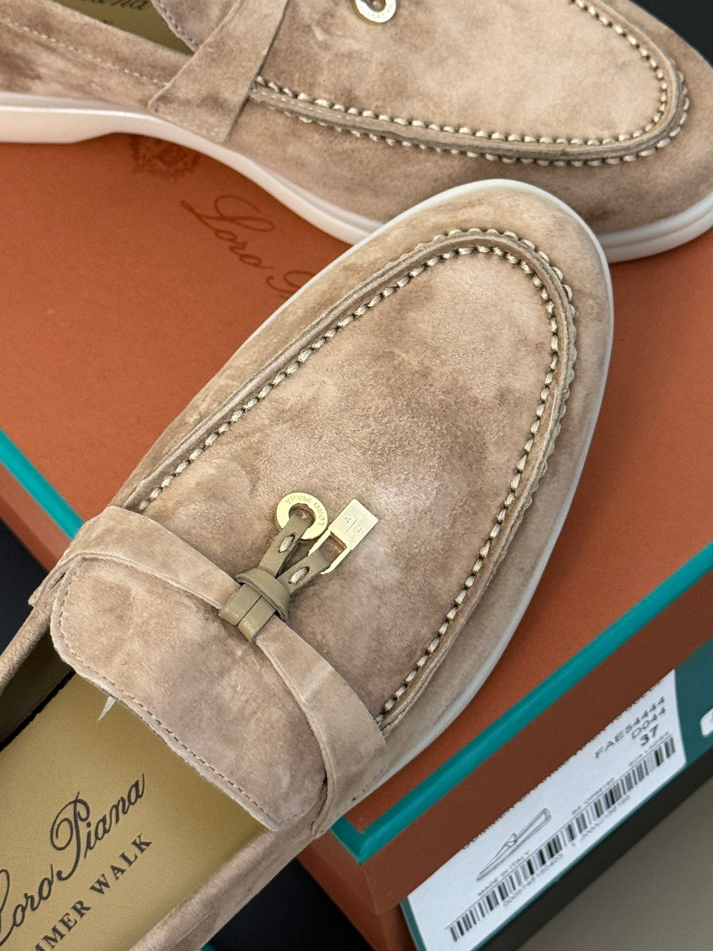 summer charm walk loafer taupe suede