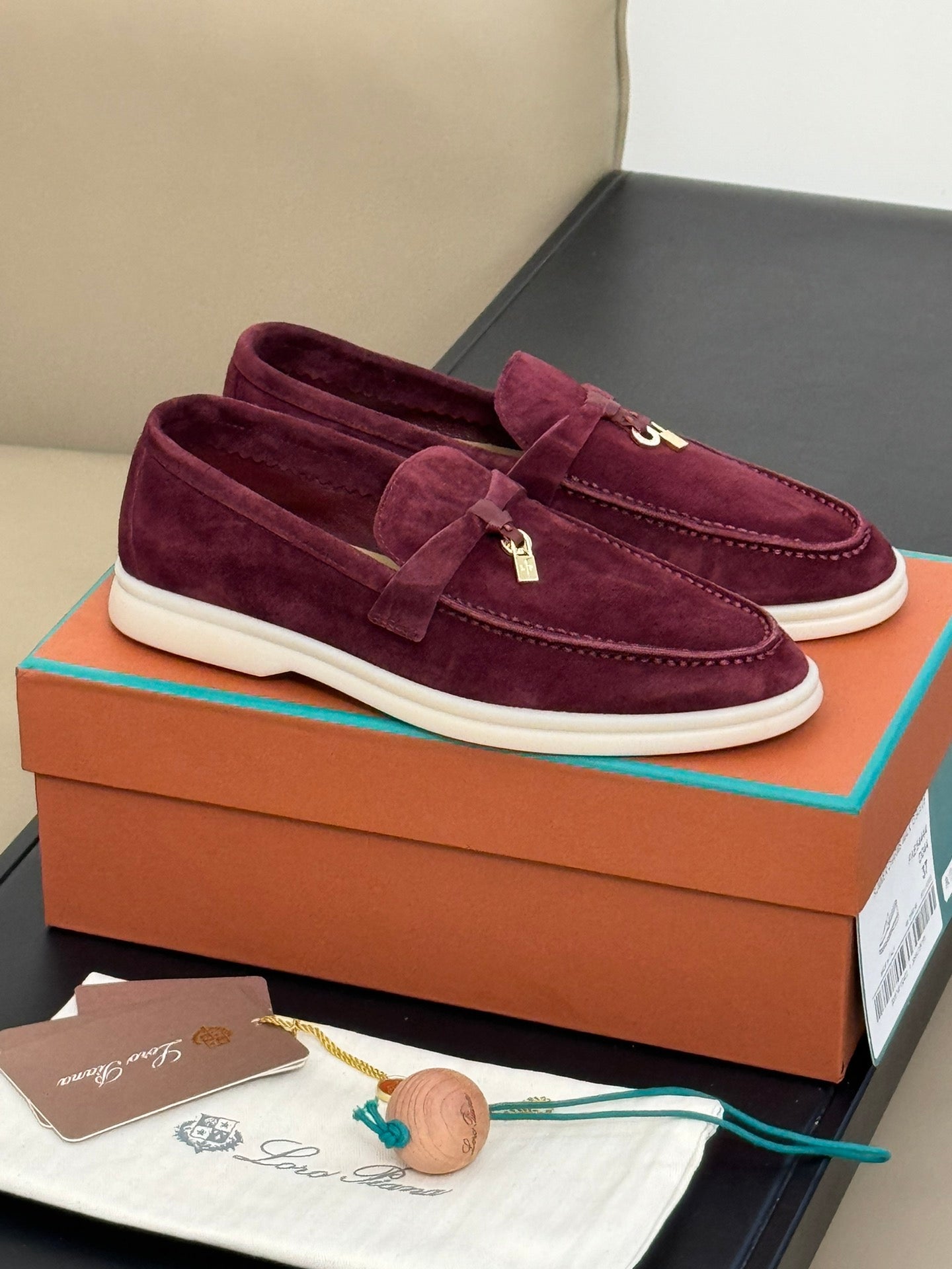 summer charm walk loafer burgundy suede