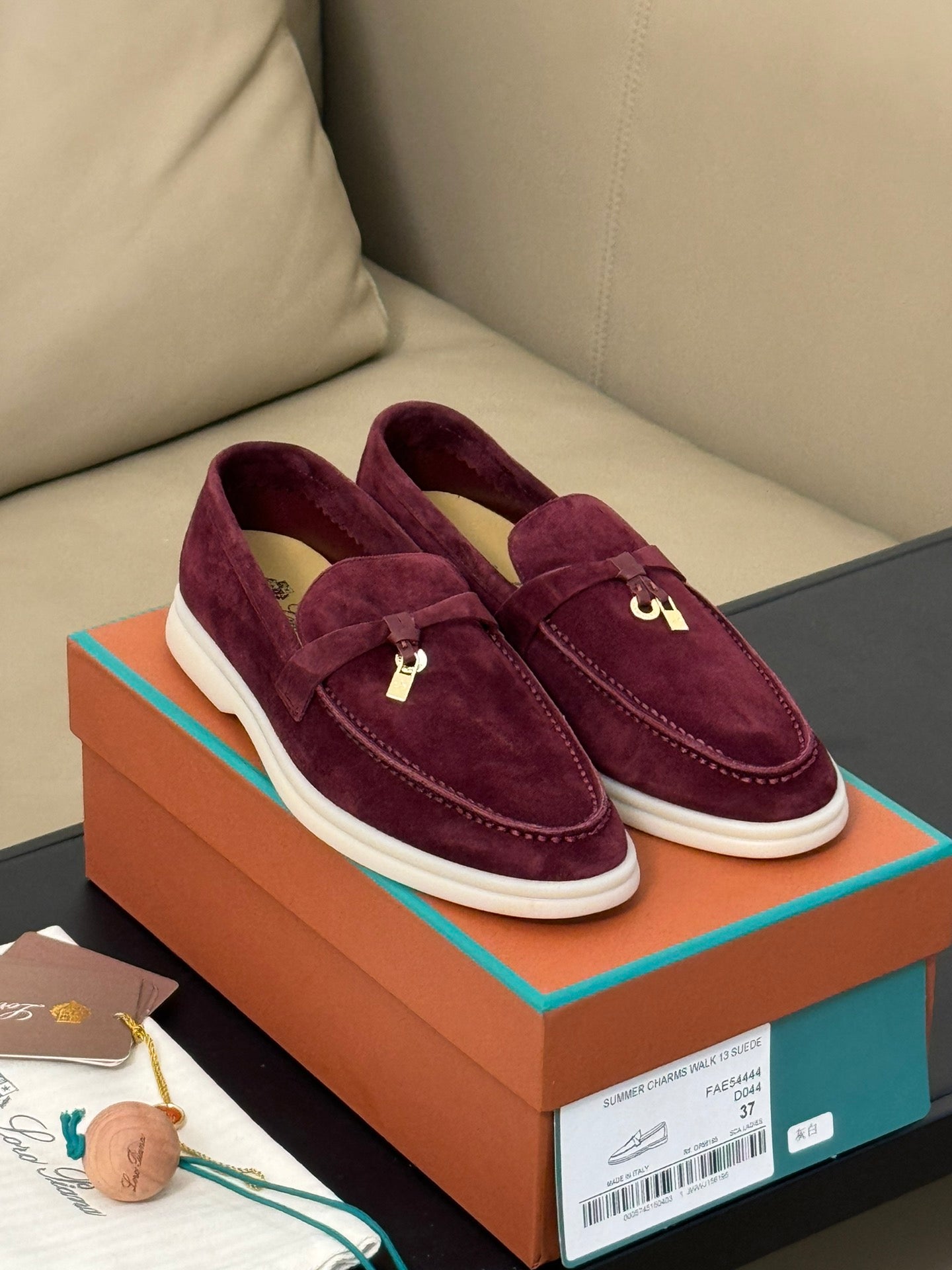 summer charm walk loafer burgundy suede