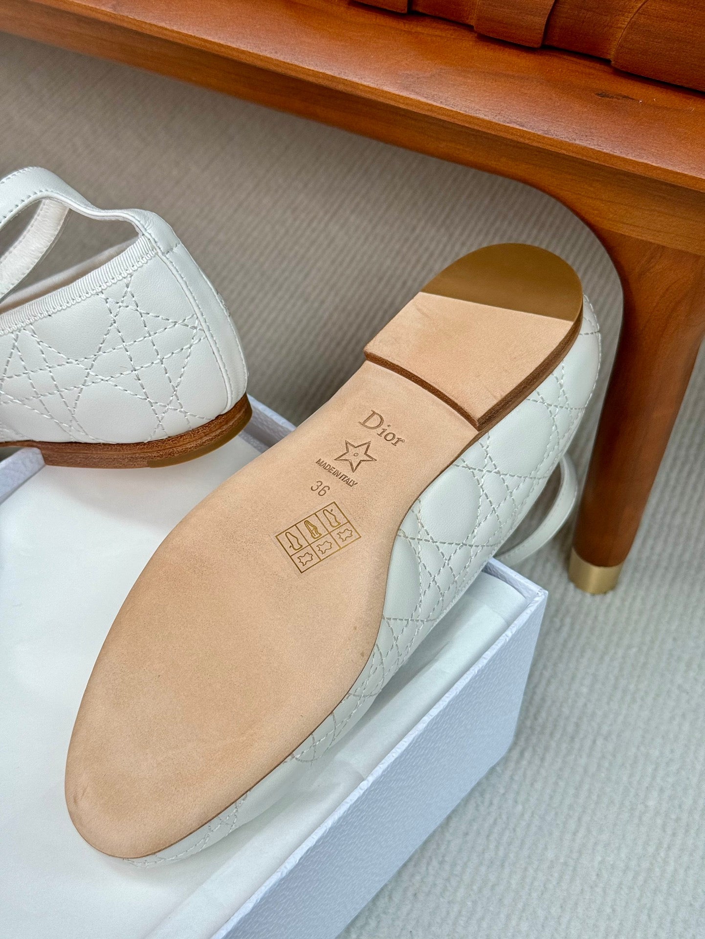 cd ballet flat white lambskin mop