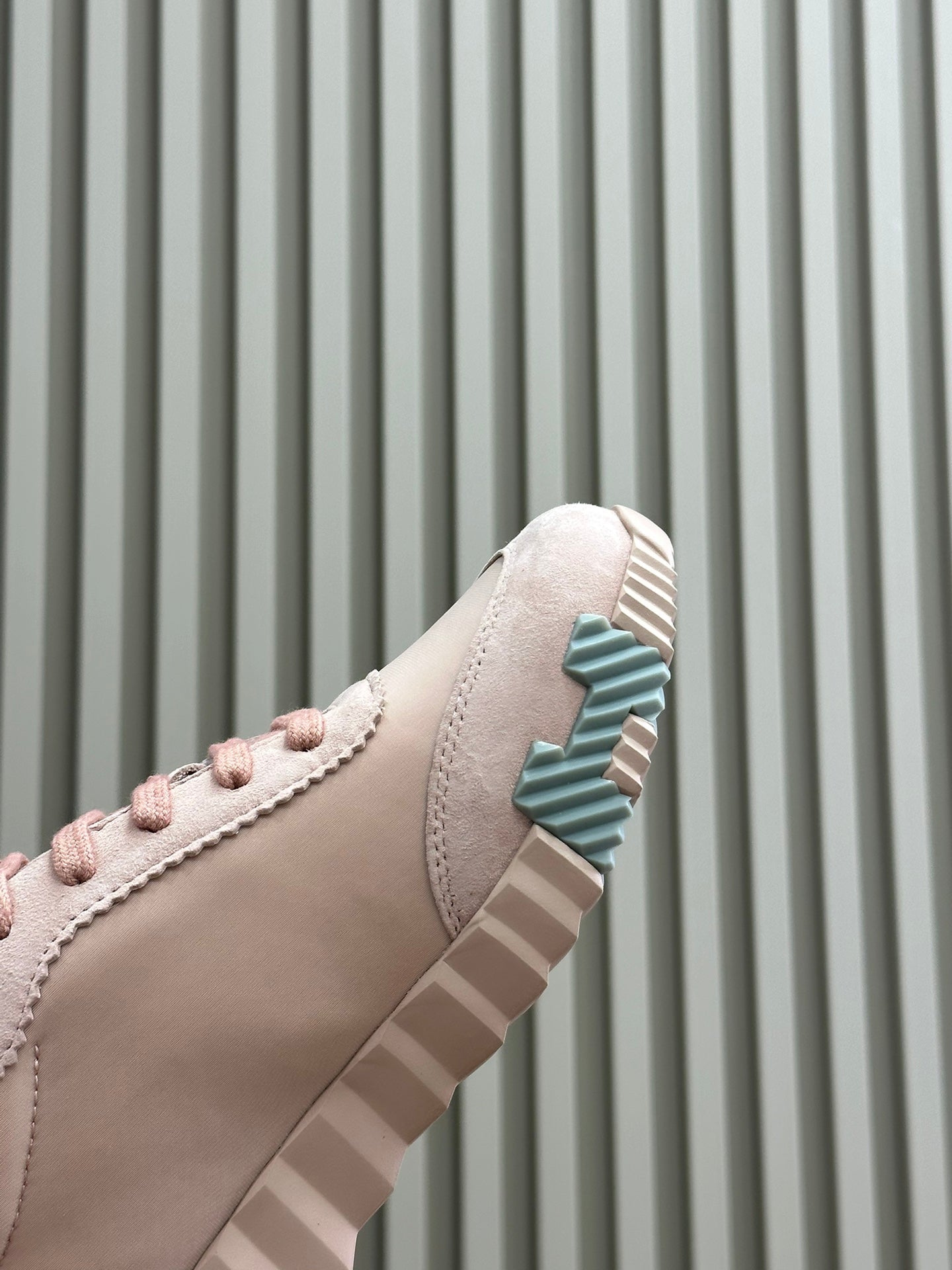 BOUNCING SNEAKERS LIGHT PINK CALFSKIN