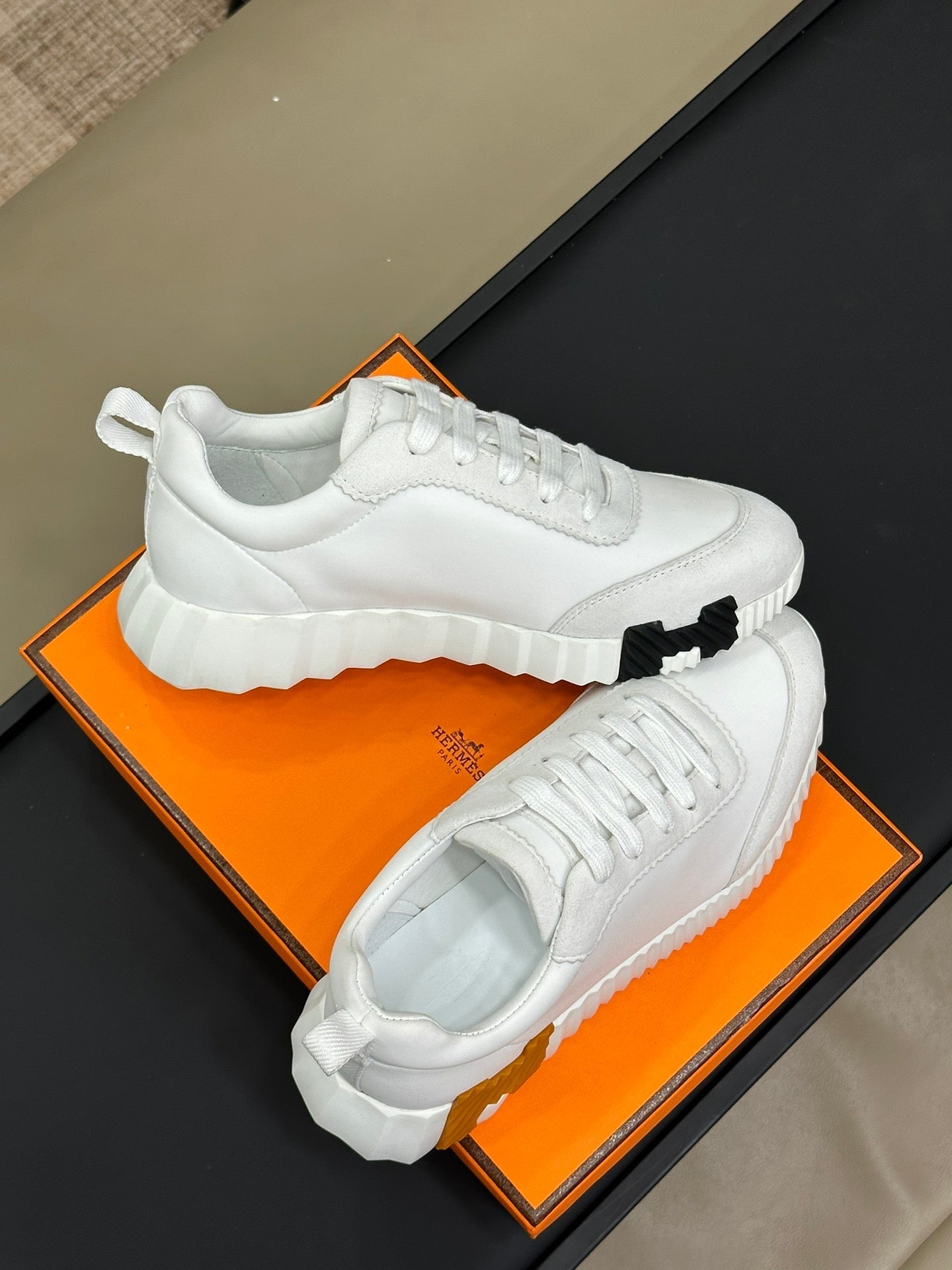 BOUNCING SNEAKERS WHITE CALFSKIN