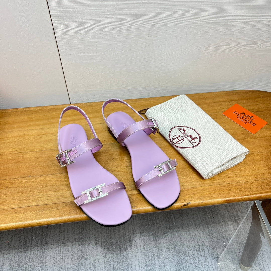 BUCKLE SANDAL LAVENDER CALFSKIN