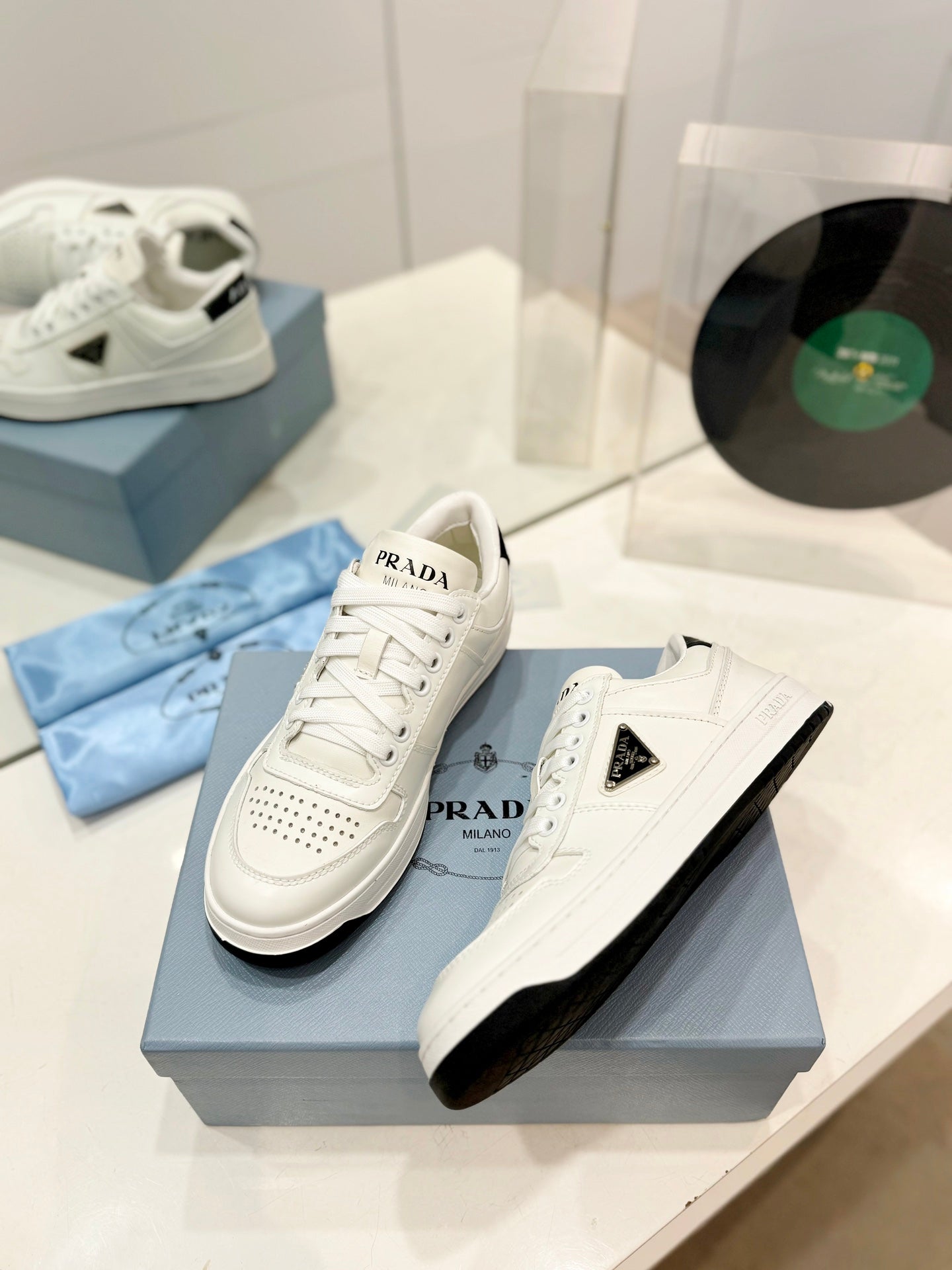 PRA DOWNTOWN NAPPA SNEAKERS WHITE CALFSKIN