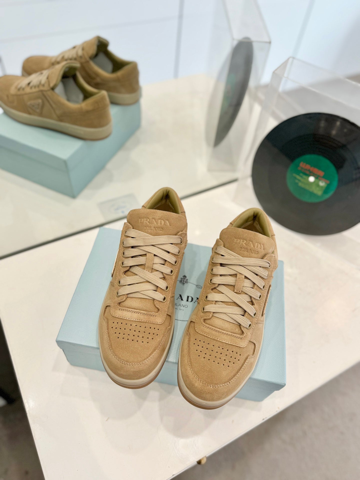 PRA DOWNTOWN PERFORATED SNEAKERS CAMEL SUEDE