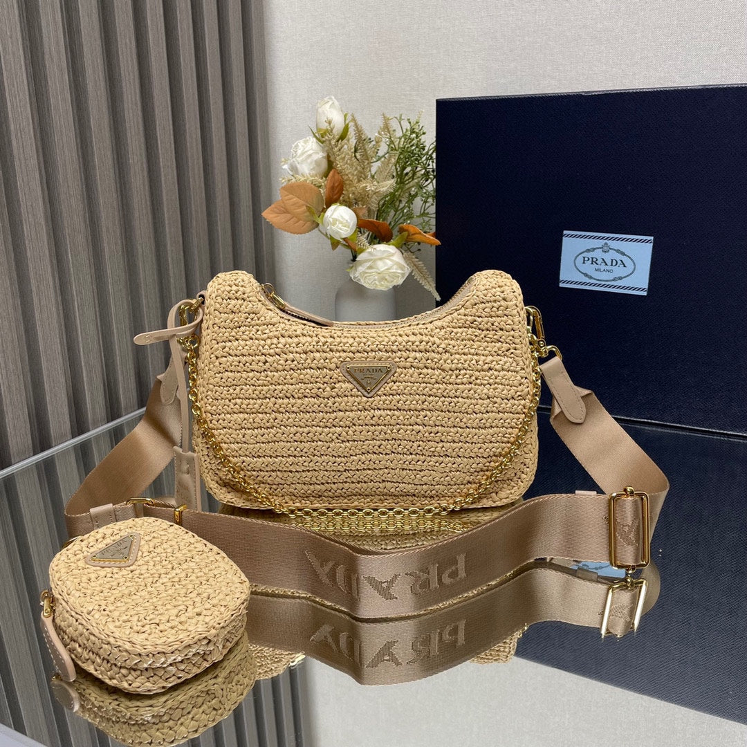 WOVEN HOBO BAG 23 IN BEIGE RAFFIA GOLD HARDWARE TRIANGLE LOGO