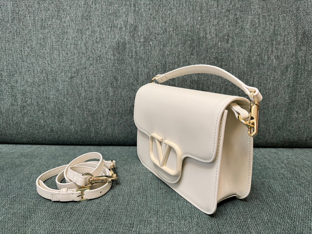 valenti loco 22cm white calfskin