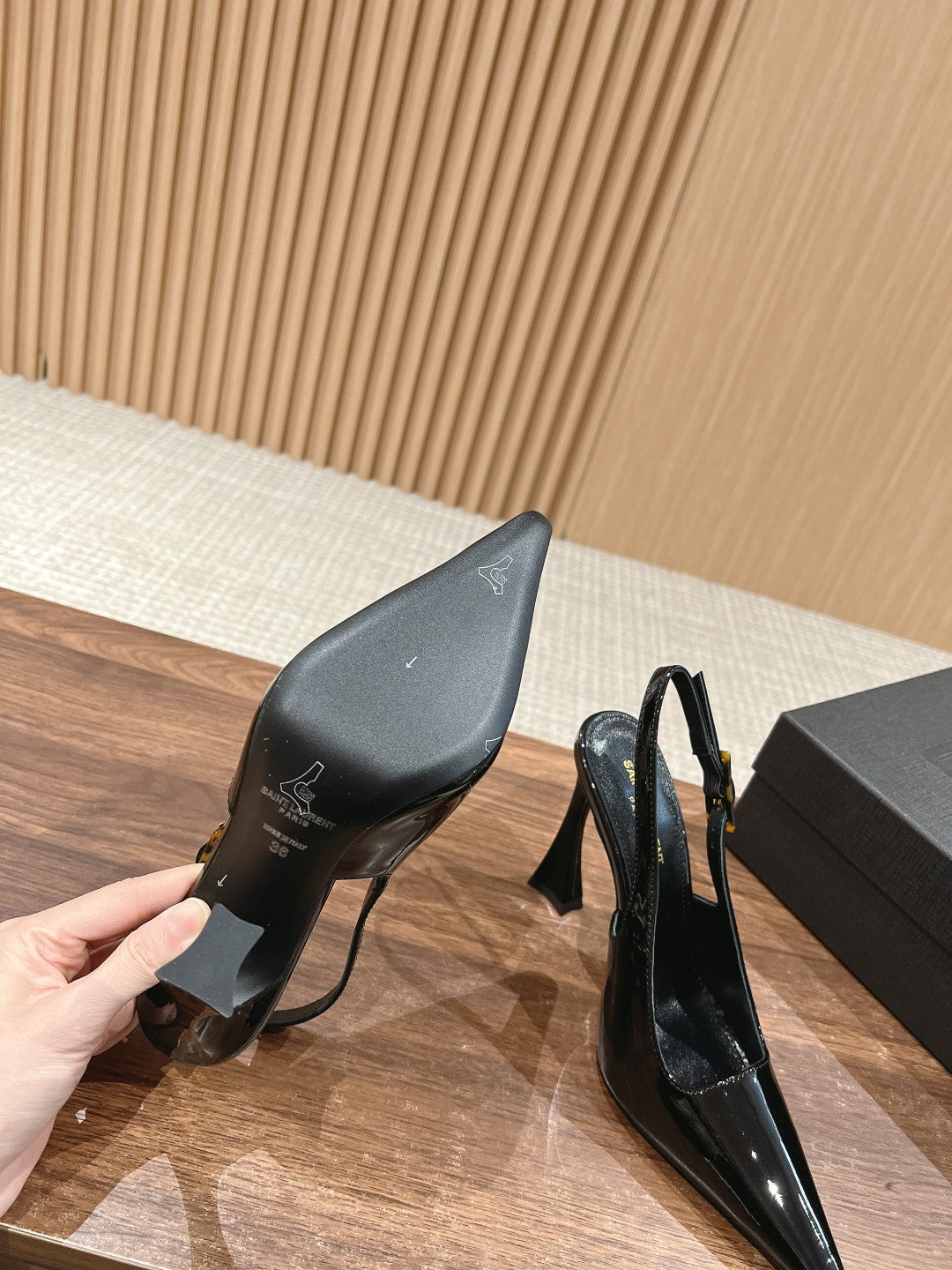 SL DUNE SLINGBACK PUMPS BLACK CALFSKIN