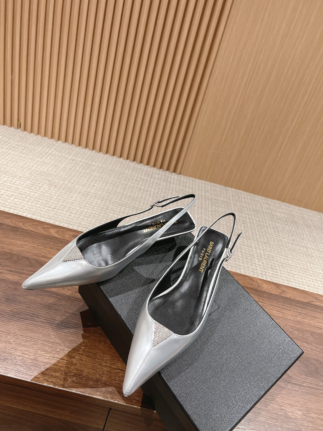 SL CHERISH CRYSTAL SLINGBACK SILVER CALFSKIN