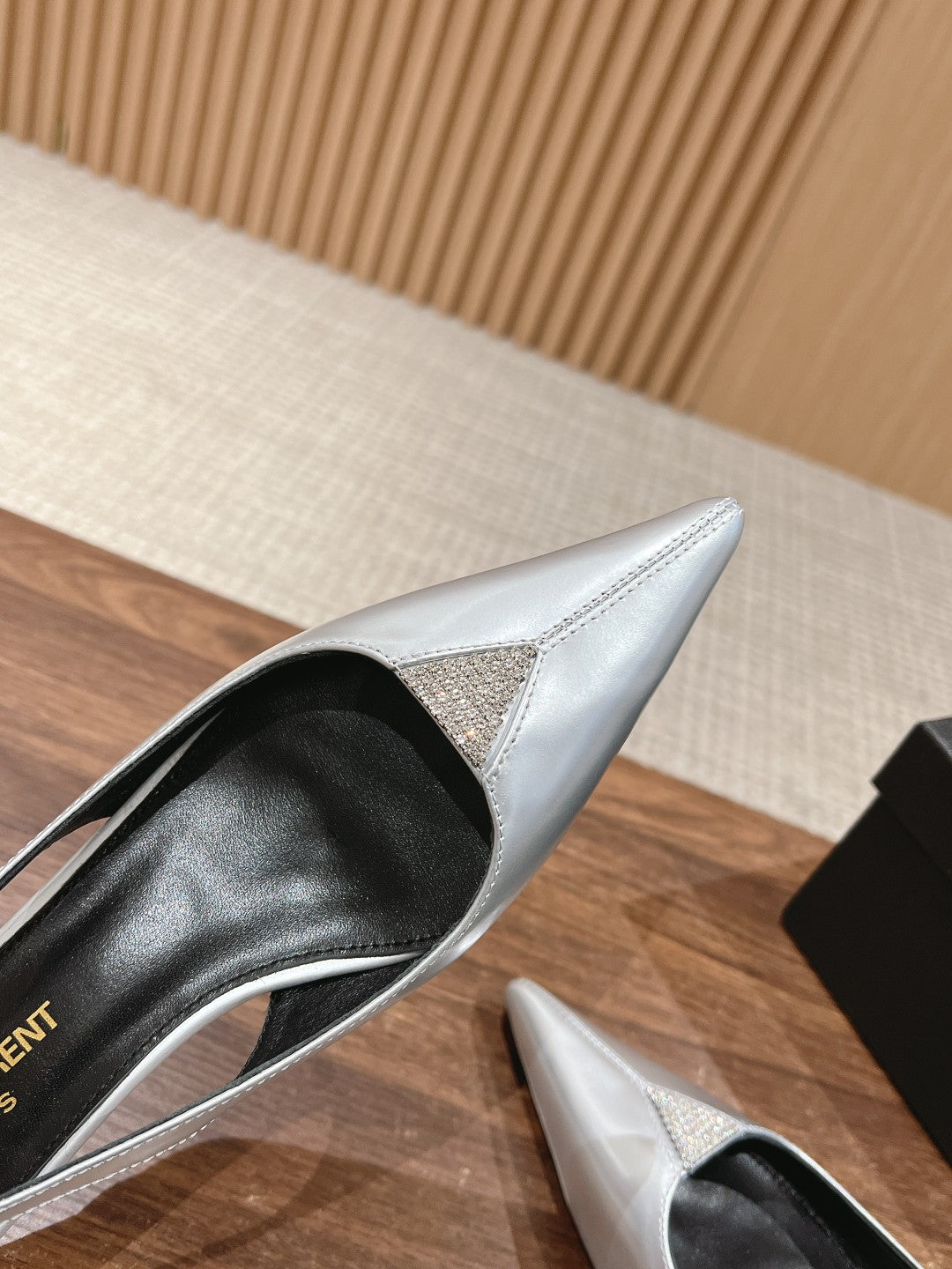 SL CHERISH CRYSTAL SLINGBACK SILVER CALFSKIN