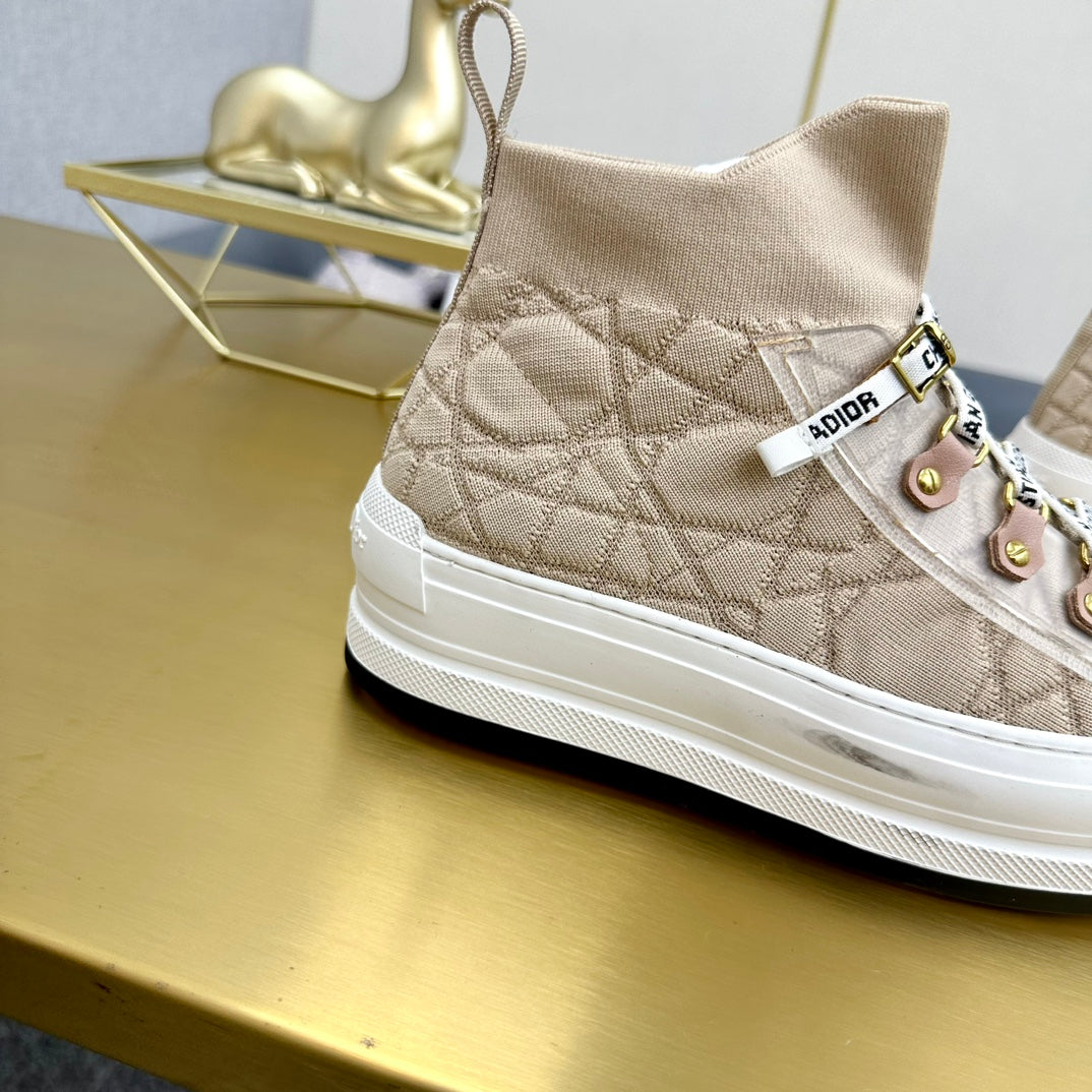 Walk'n'Dior Sneaker In Nude Beige Mix White Wool And Cowhide 111927