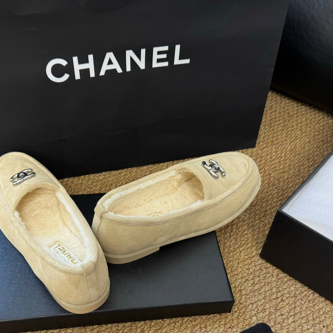 CC Flat Moccasins Beige Suede And Wool