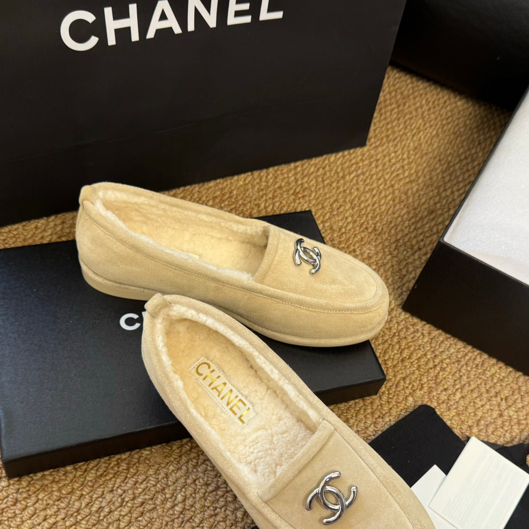 CC Flat Moccasins Beige Suede And Wool