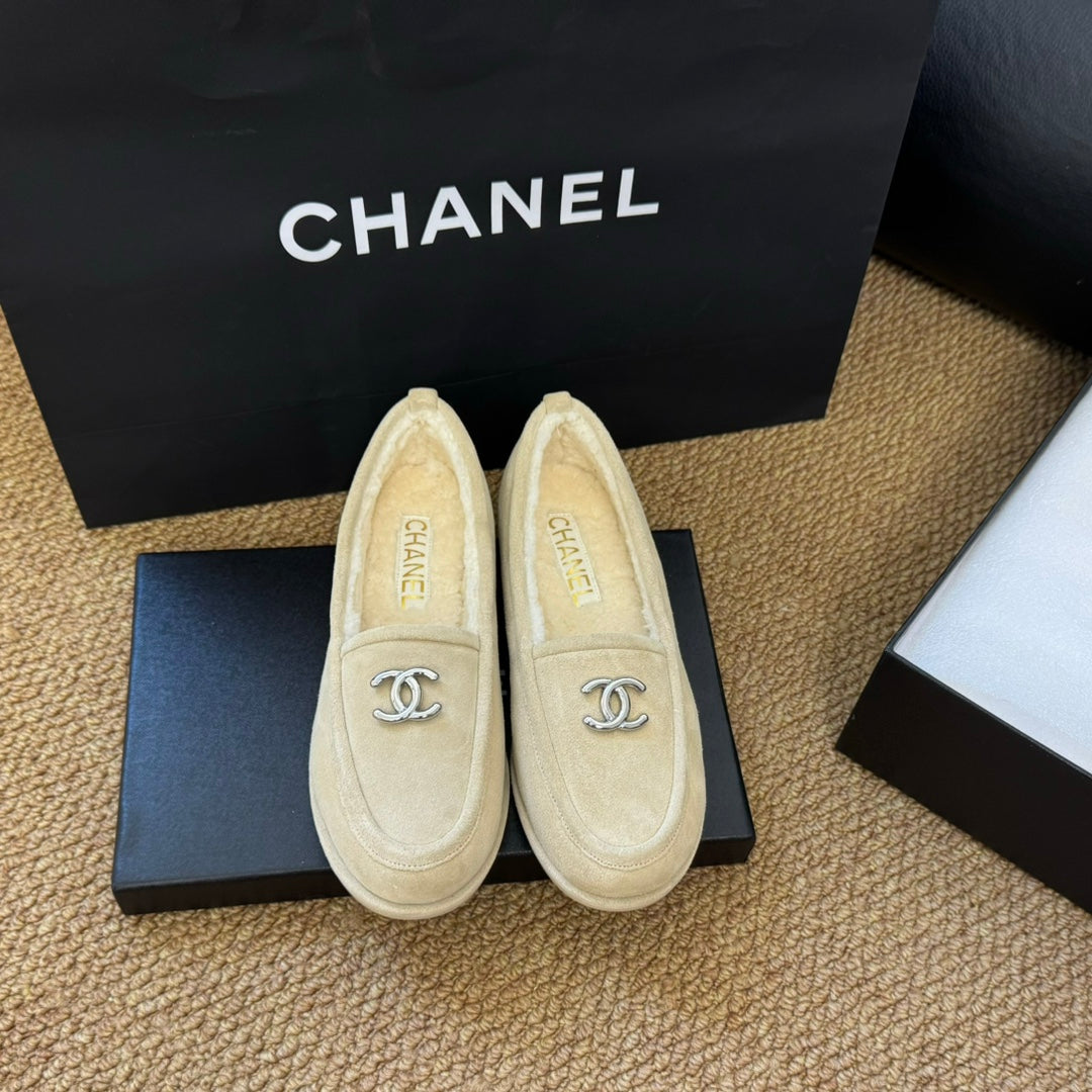 CC Flat Moccasins Beige Suede And Wool