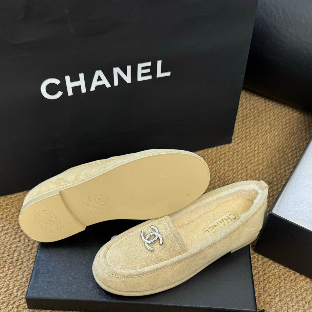 CC Flat Moccasins Beige Suede And Wool