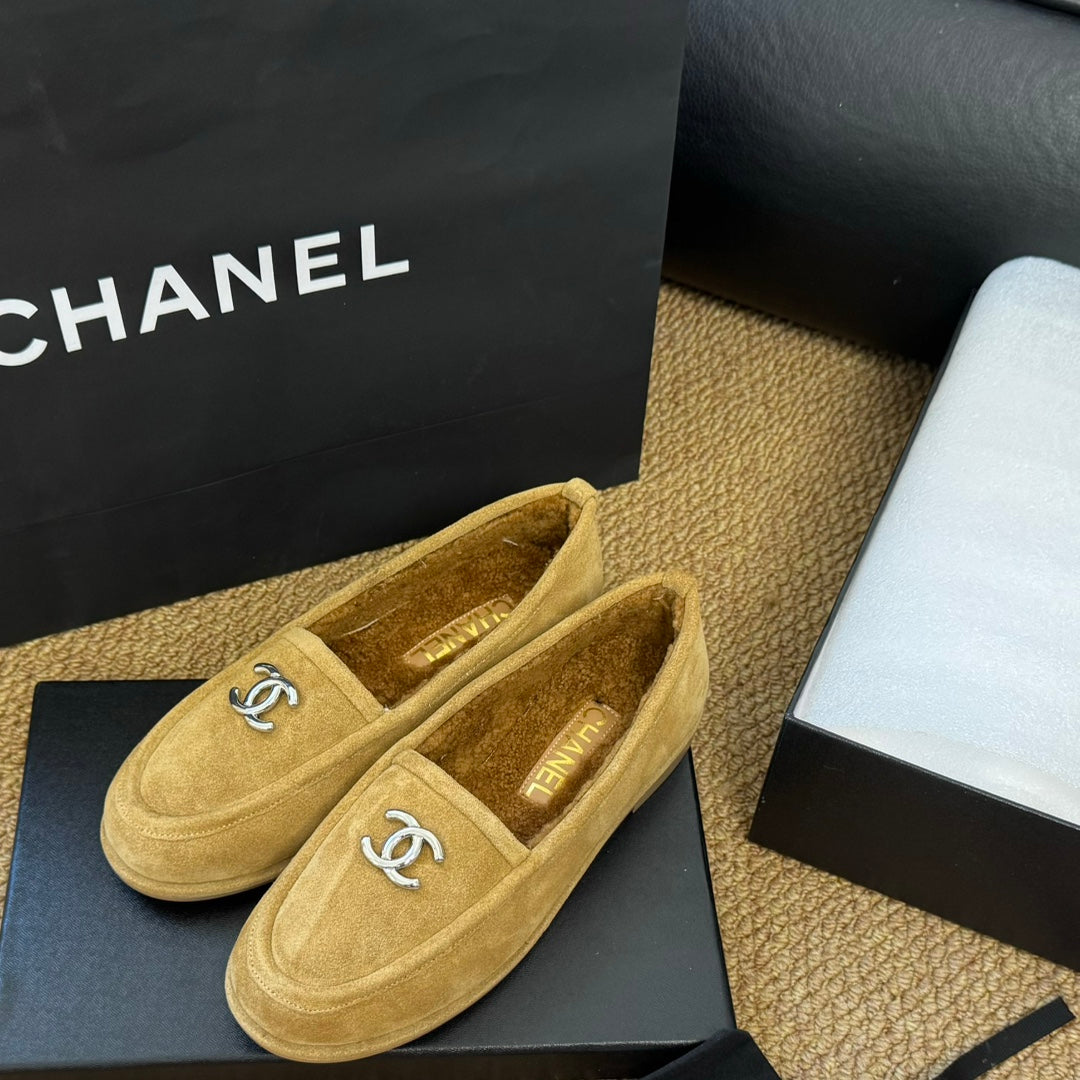 CC Flat Moccasins Yellow Suede And Wool