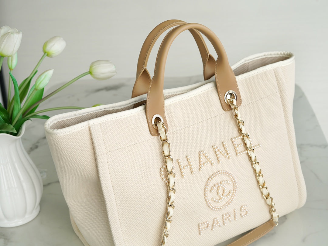 CC LARGE TOTE 39 LIGHT BEIGE CANVAS PEARL LOGO