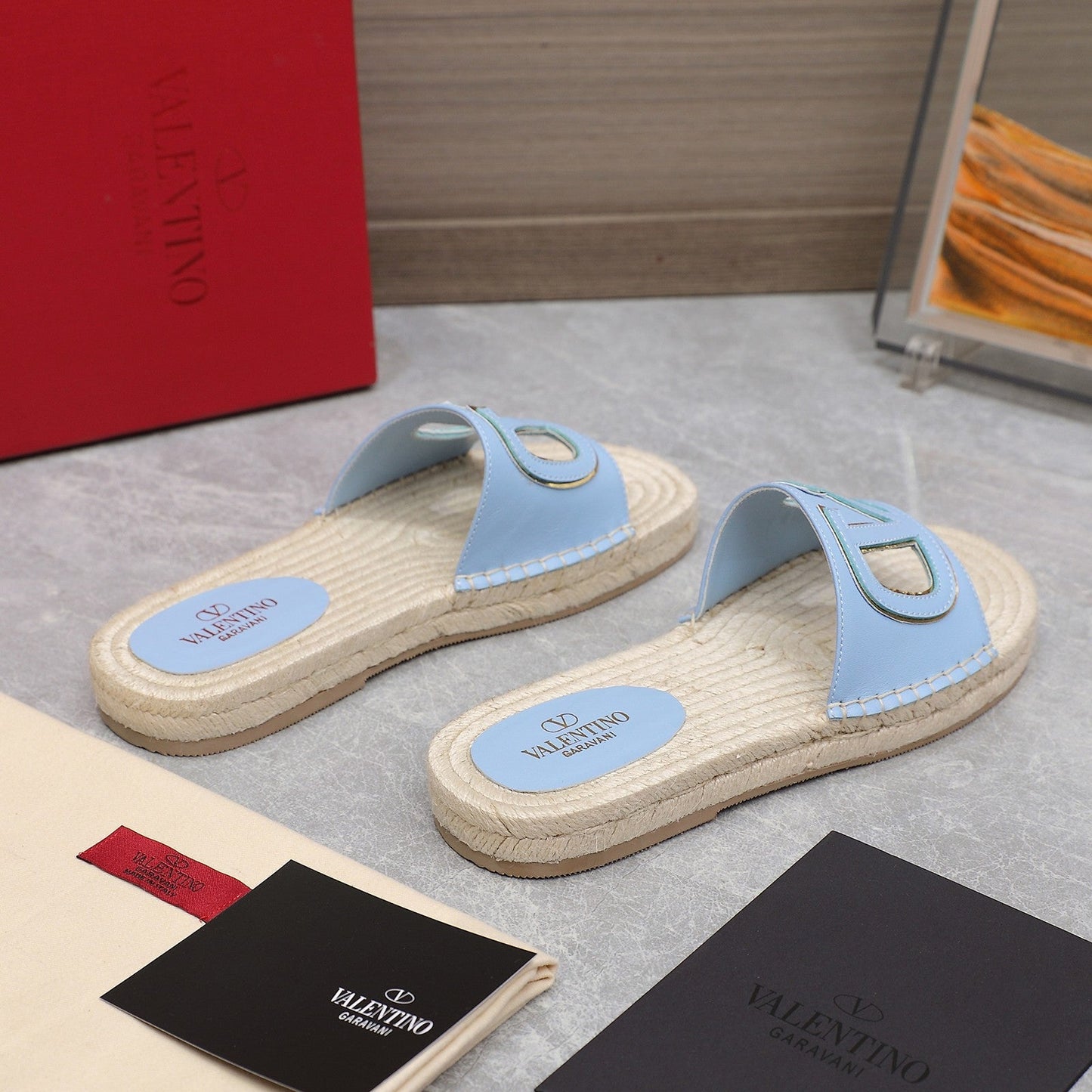 Vlogo Cut-Out Slide 20 Baby Blue Calfskin Beige Sole Raffia