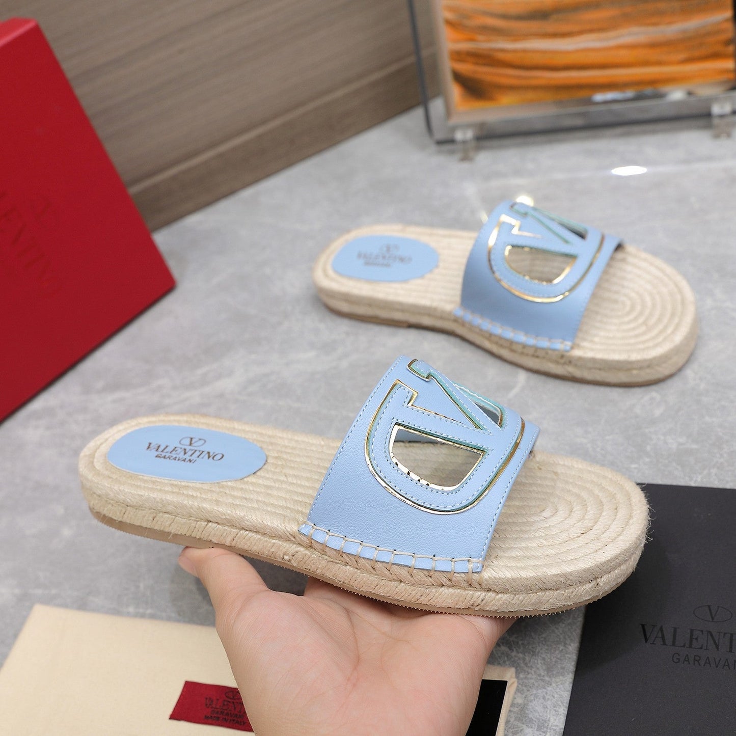 Vlogo Cut-Out Slide 20 Baby Blue Calfskin Beige Sole Raffia