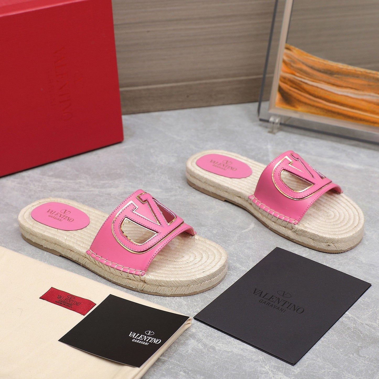 Vlogo Cut-Out Slide 20 Pink Calfskin Beige Sole Raffia