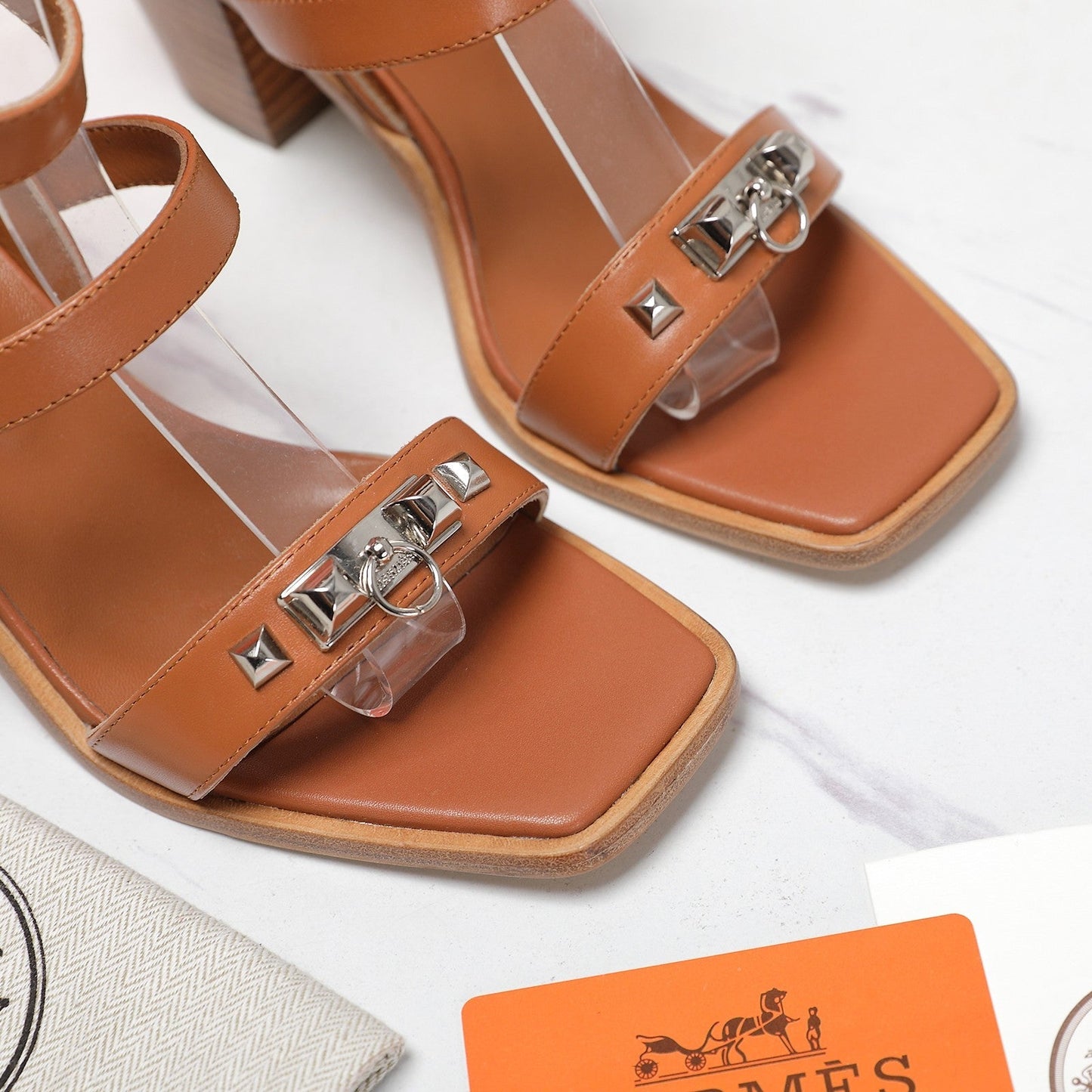 IVRESSE 65 SANDAL CARAMEL CALFSKIN