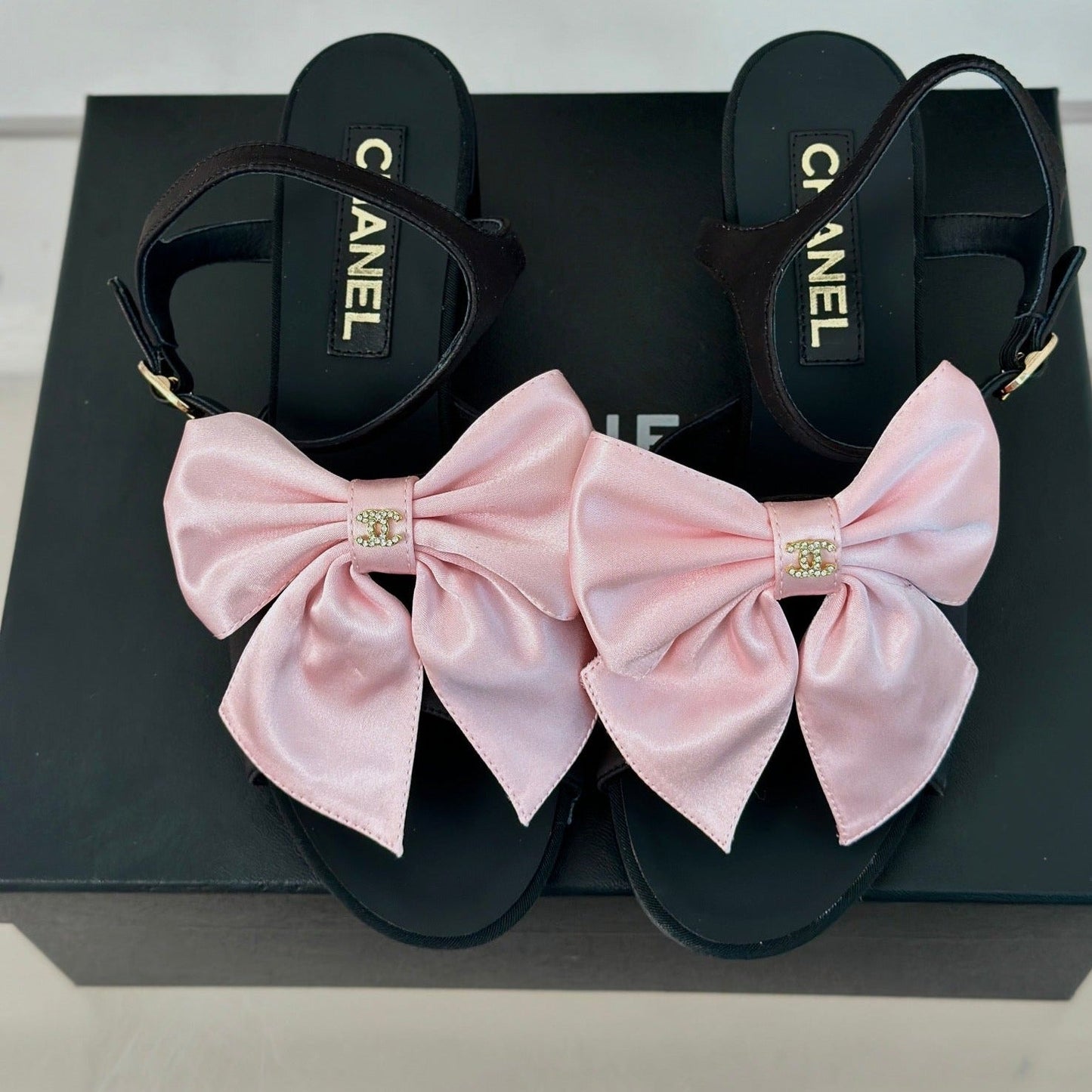 cc pink big bow slingback sandal 60 black lambskin