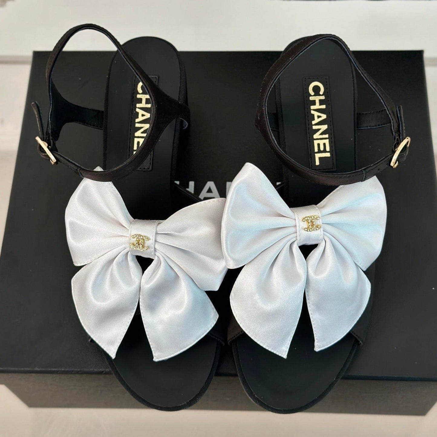 cc white big bow slingback sandal 60 black lambskin