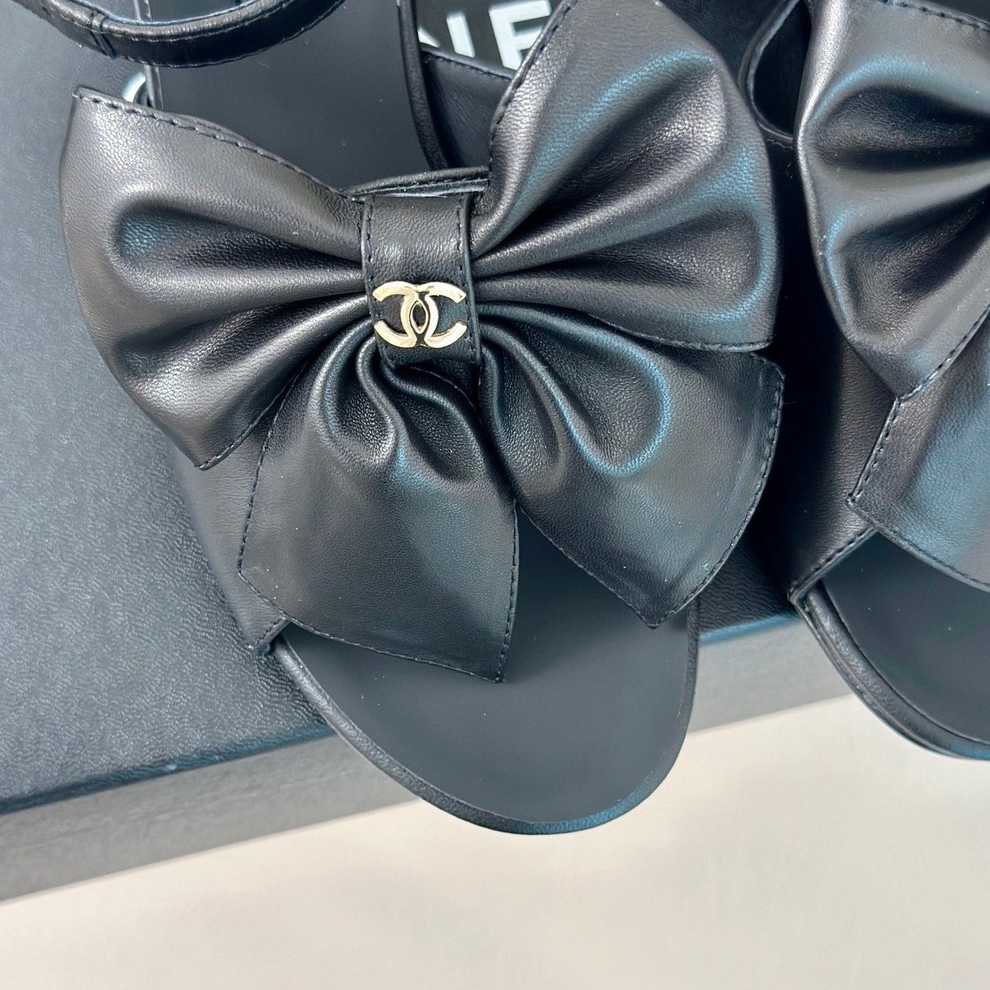 cc big bow slingback sandal 60 black lambskin