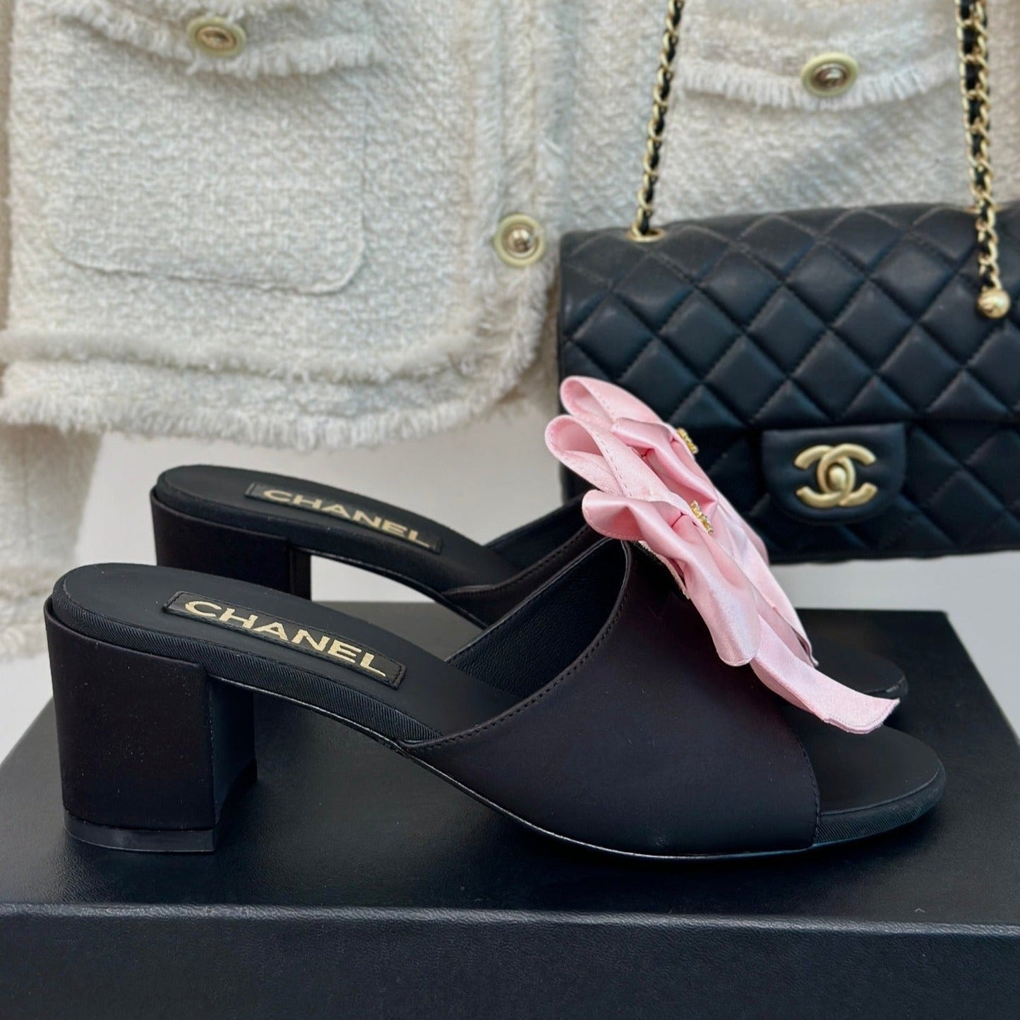 cc pink big bow sandal 60 black lambskin