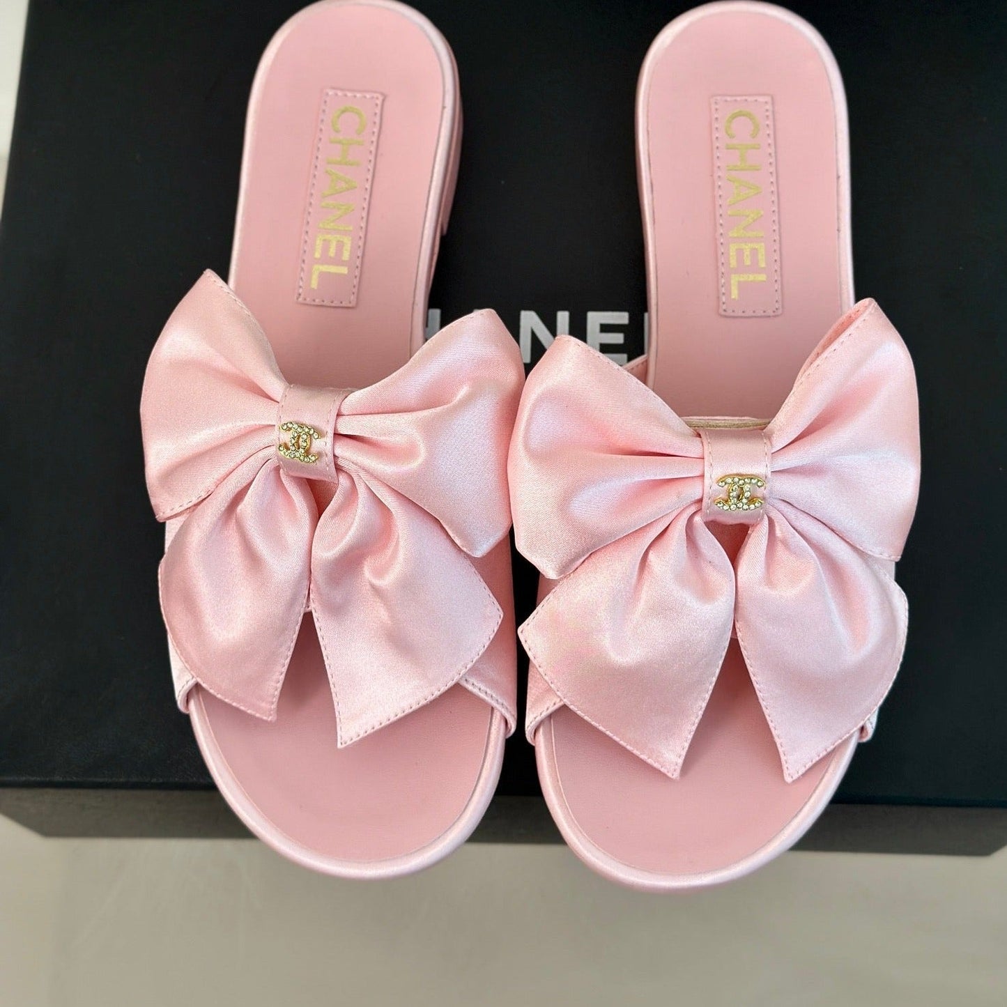 cc big bow flat sandals light pink lambkin