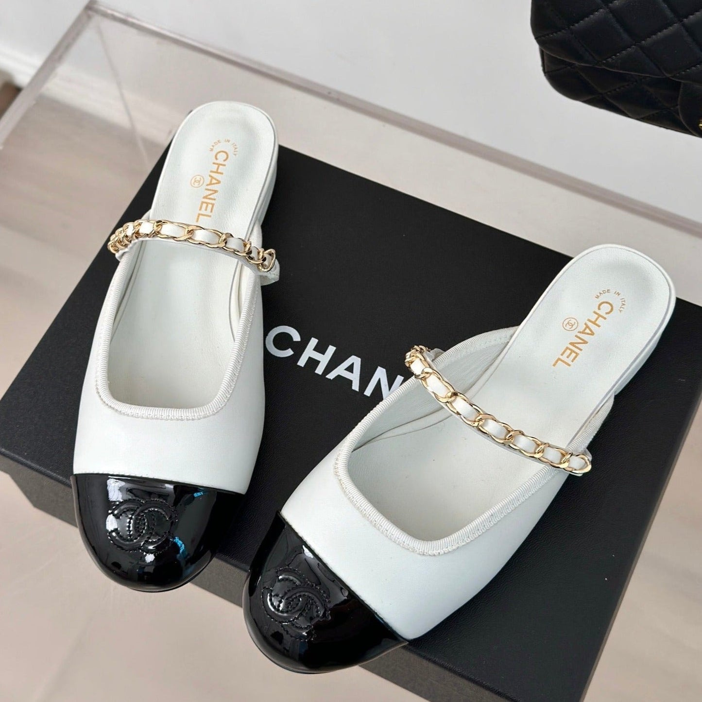 cc mule leather chain white calfskin black patent calfskin