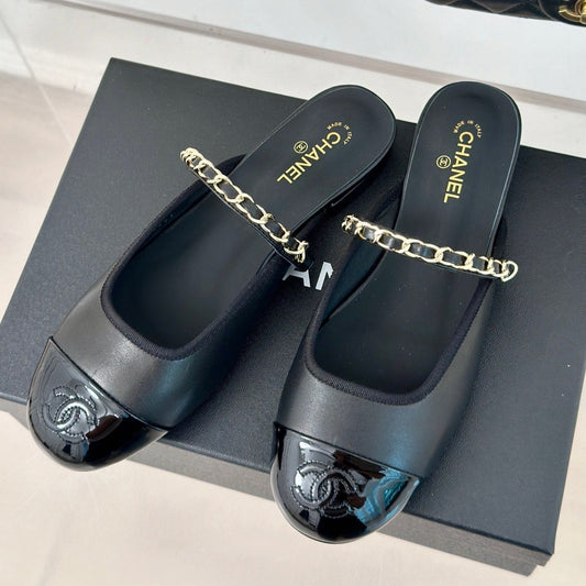 cc mule leather chain black calfskin black patent calfskin