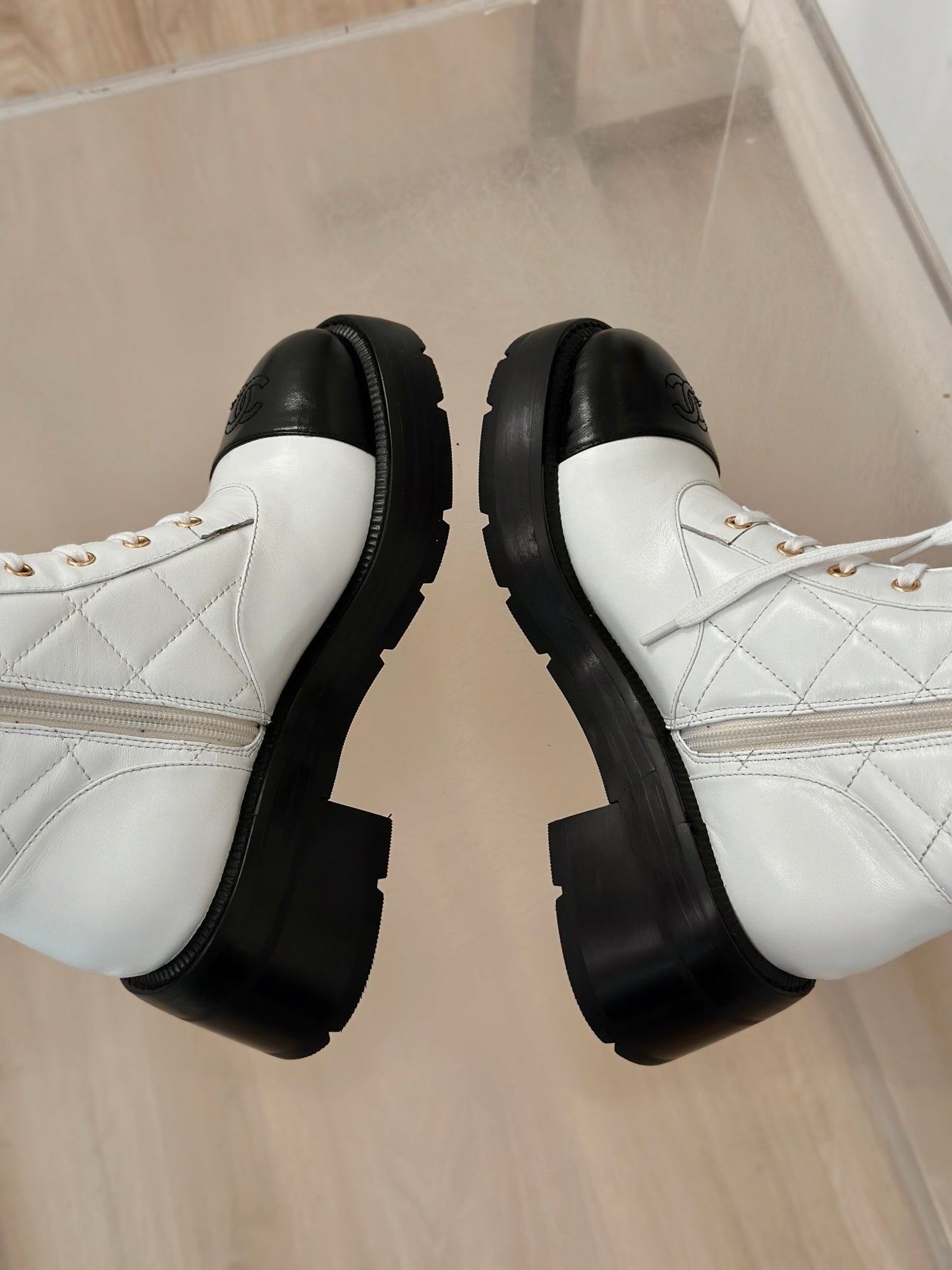 CC High Boots 50mm White Quilted Calfskin