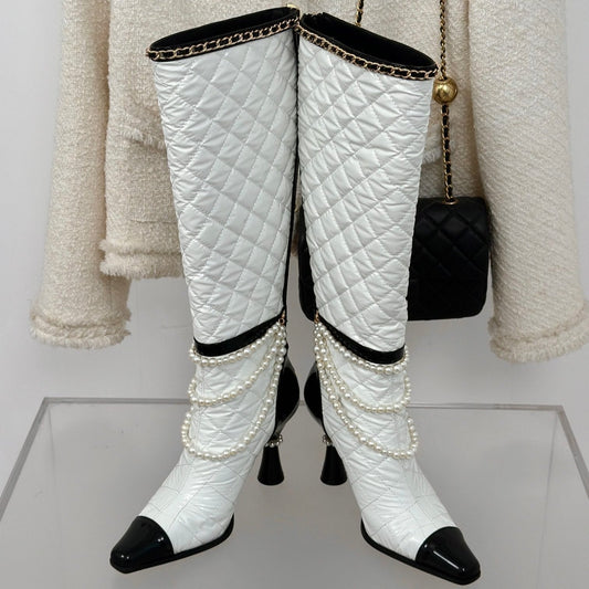 CC High Boots 80mm White Wrinkled Quilted Calfskin