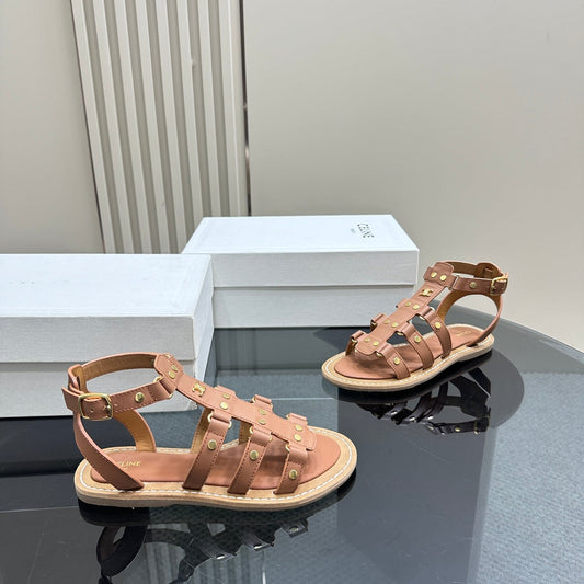 TRIUMPH FLAT SANDALS IN DESERT SAND CALFSKIN