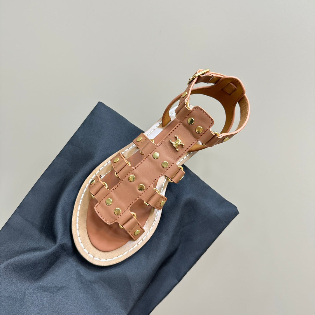 TRIUMPH FLAT SANDALS IN DESERT SAND CALFSKIN