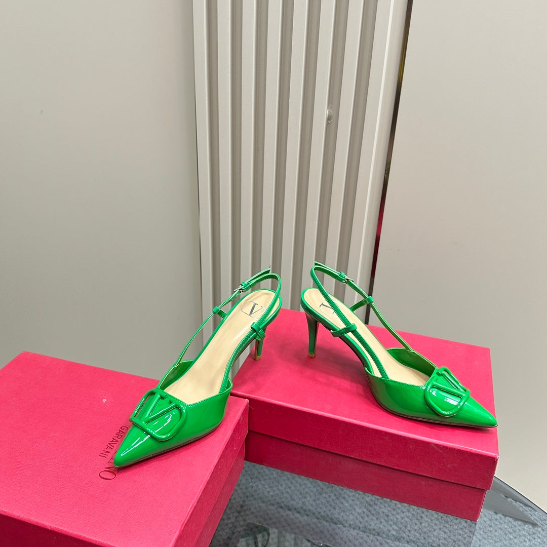 VLOGO SIGNATURUE EMERALD GREEN PATENT LEATHER SLINGBACK PUMP 80MM