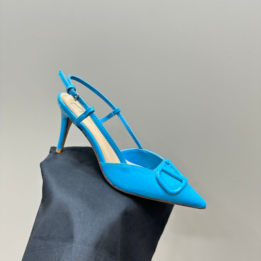 VLOGO SIGNATURUE CERULEAN BLUE PATENT LEATHER SLINGBACK PUMP 80MM