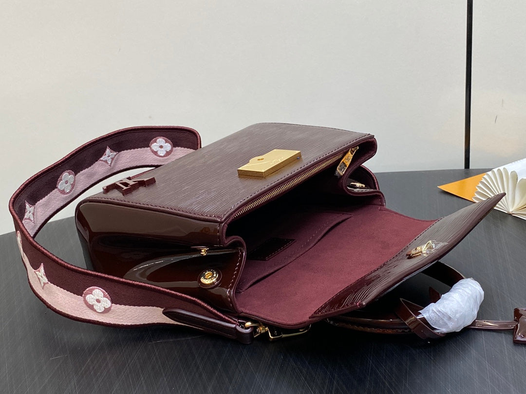 cluny mini 20cm bordeaux epi calfskin