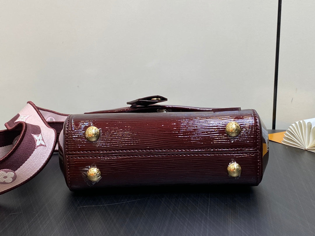 cluny mini 20cm bordeaux epi calfskin