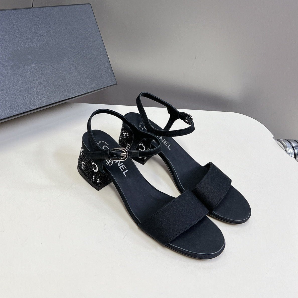 slingback sandal 45 black calskin crystal