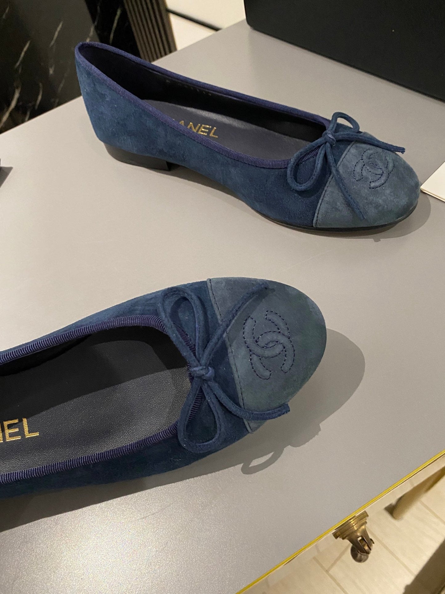 ballet flat dark blue suede calfskin