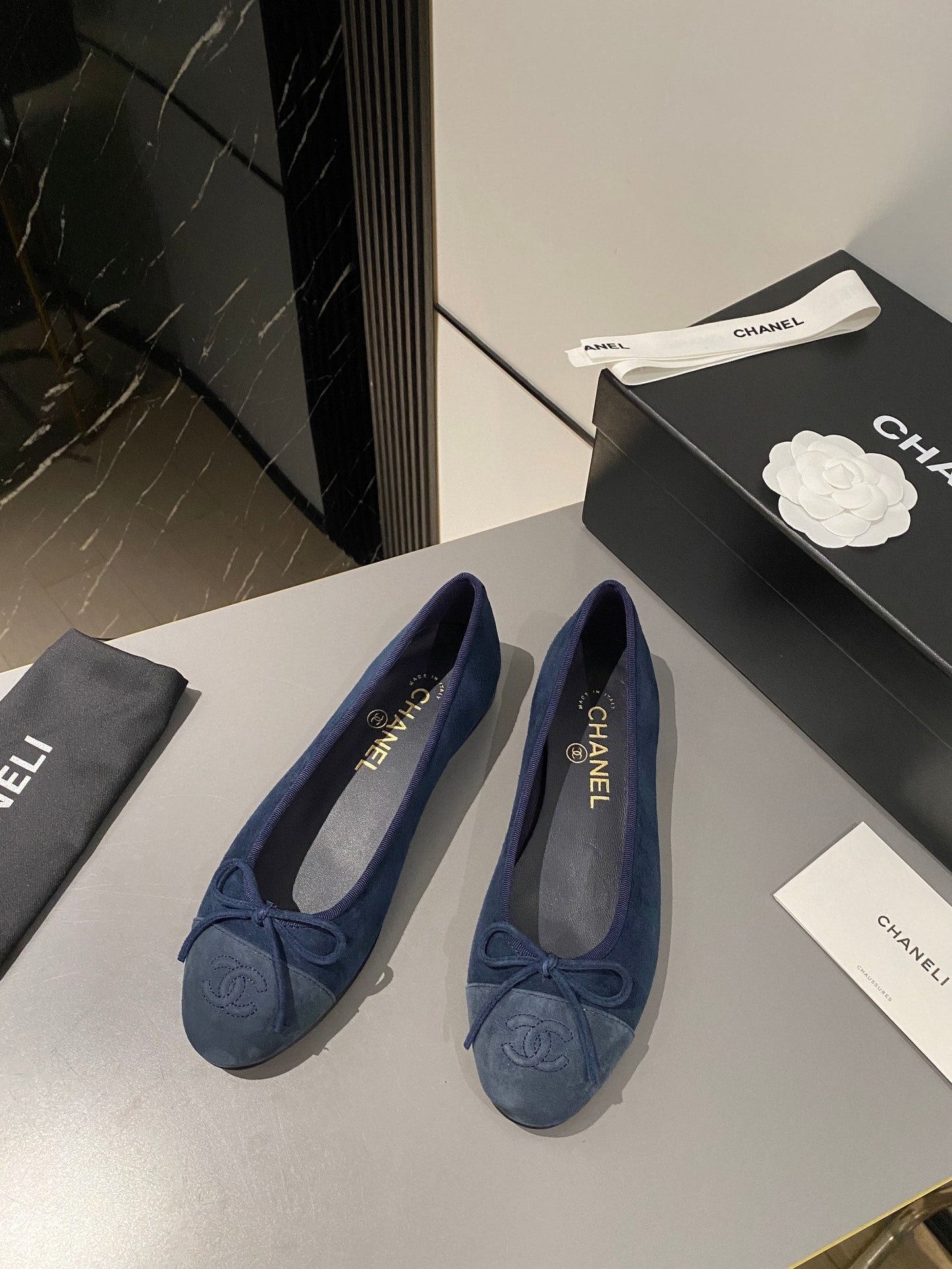 ballet flat dark blue suede calfskin