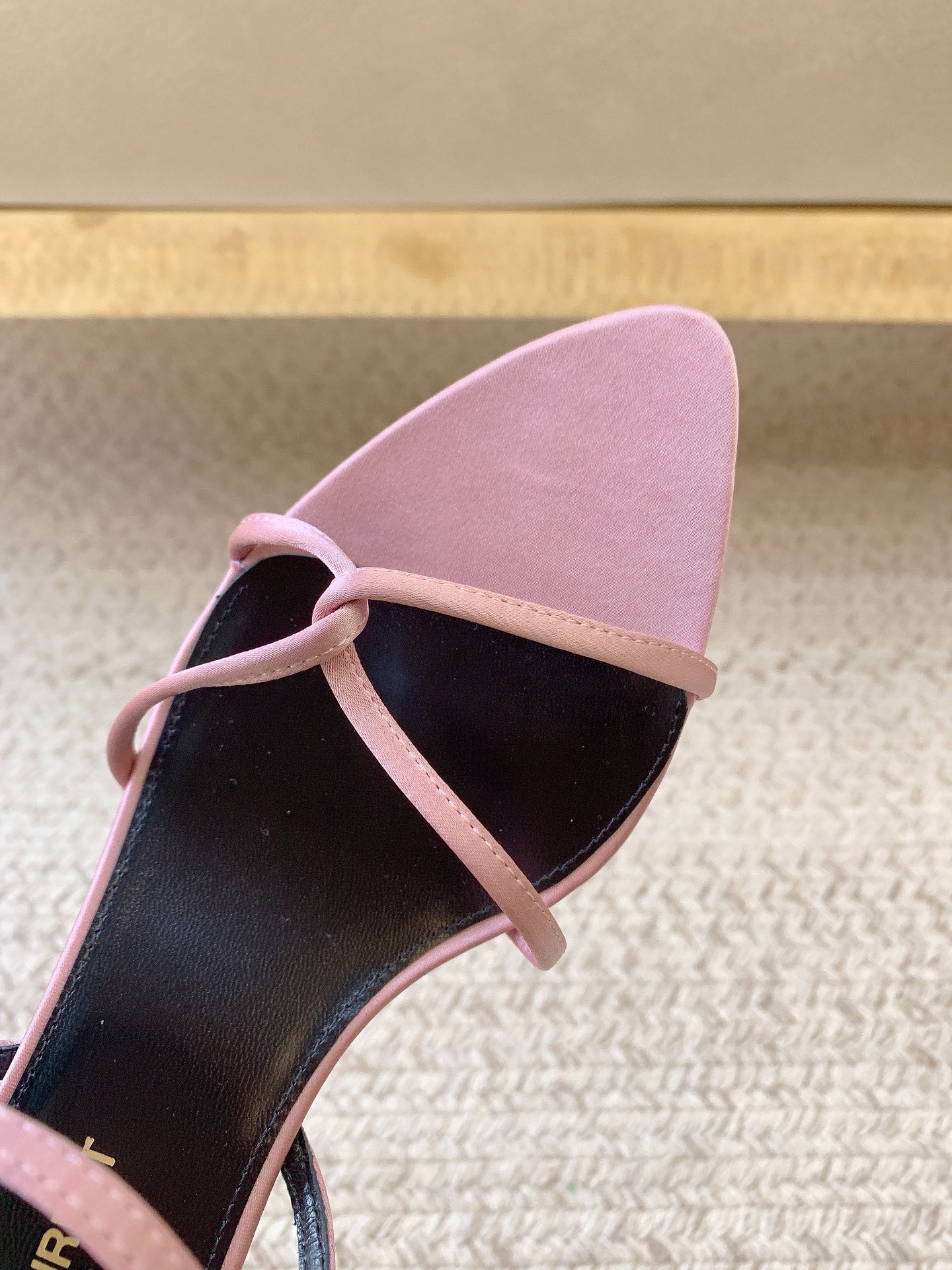 STRAPPY MID HEEL SANDALS IN PINK SILK