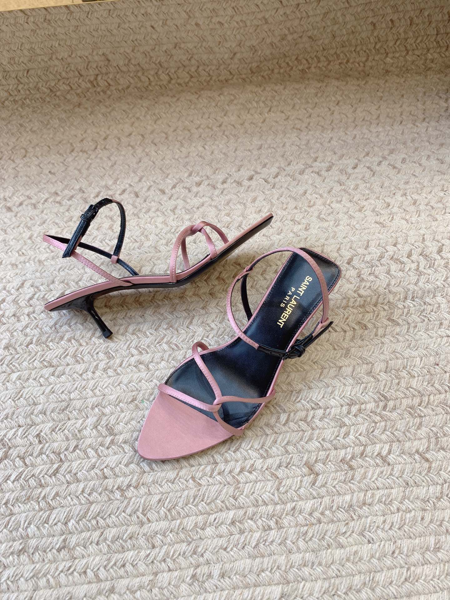 STRAPPY MID HEEL SANDALS IN PINK SILK