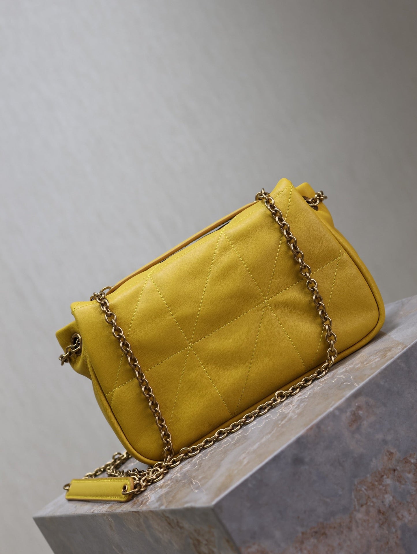 JAMIE 4.3 MINI BAG 20 IN MUSTARD YELLOW LAMBSKIN COPPER HARDWARE