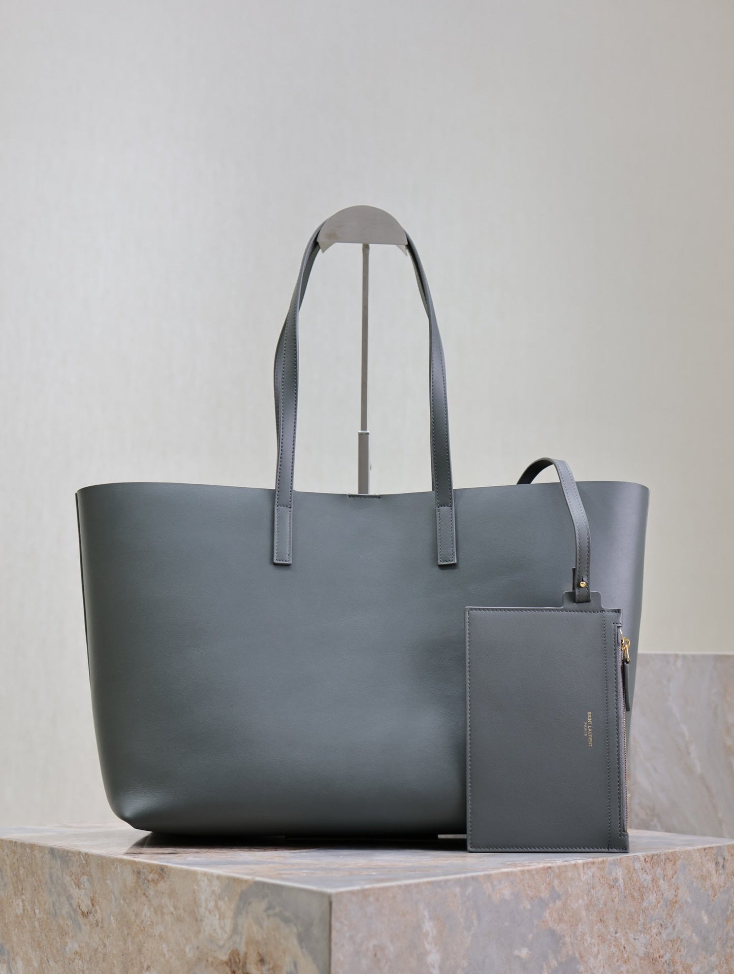 SHOPPING TOTE BAG 38 IN GRAY CALFSKIN