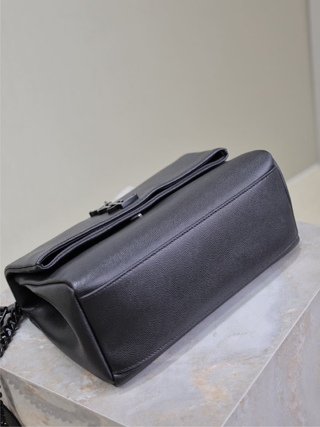 WEST HOLLYWOOD SMALL BAG 24 IN BLACK CALFSKIN BLACK HARDWARE