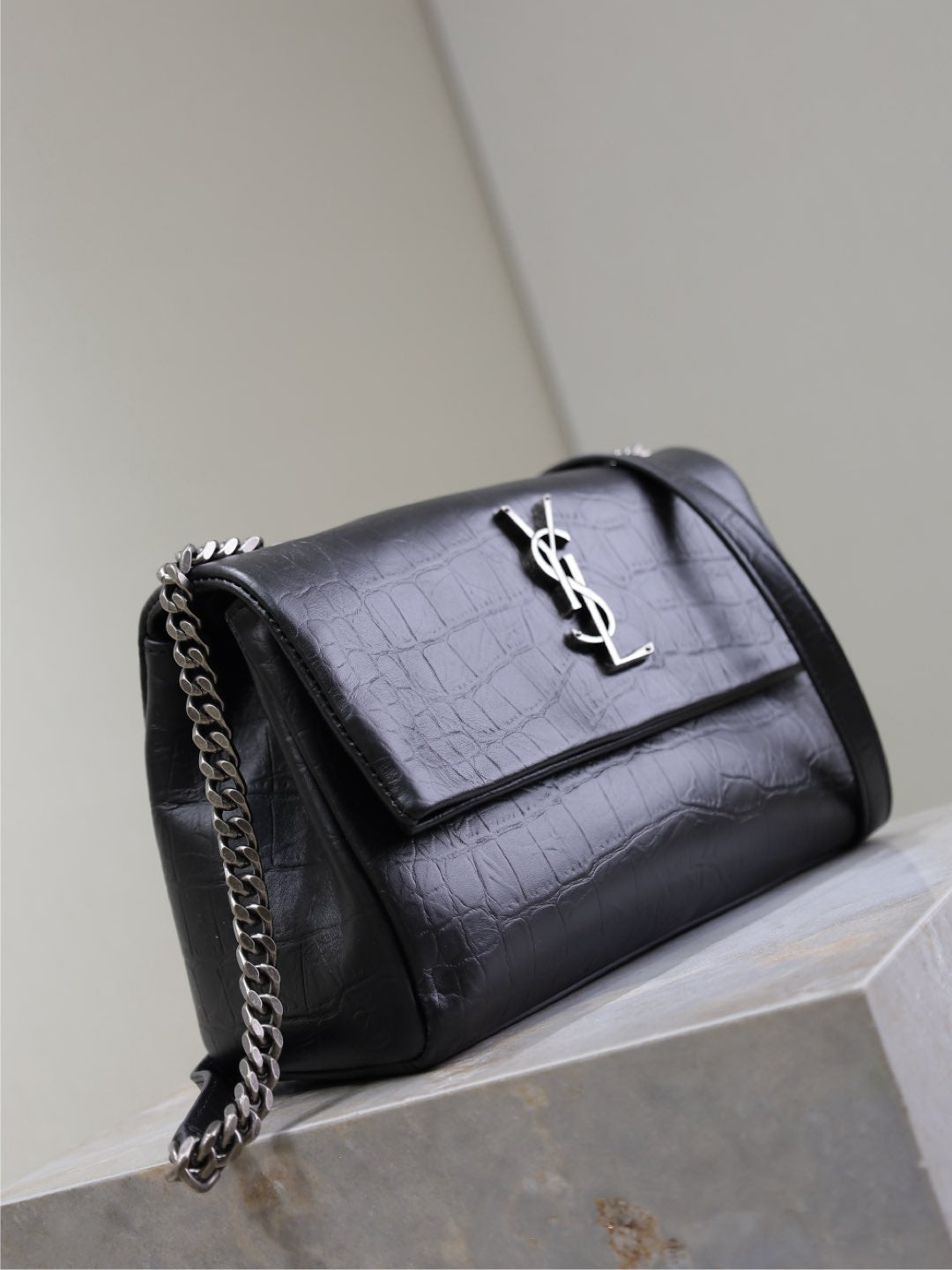 WEST HOLLYWOOD BAG 24 IN BLACK CROCODILE TEXTURED CALFSKIN SILVER HARDWARE